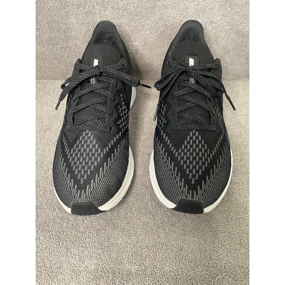 Nike Air Zoom Winflo 6 White Black